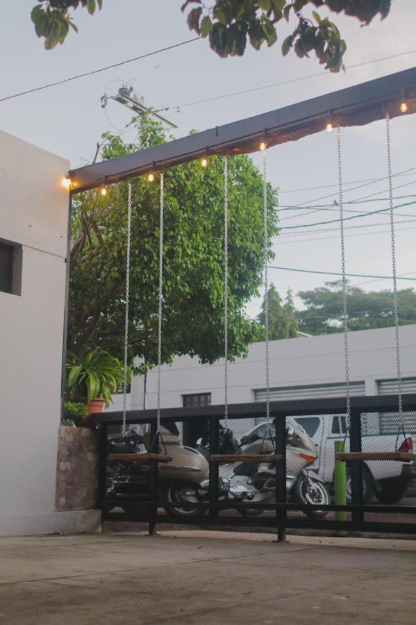 Airport X Managua Hotel Buitenkant foto